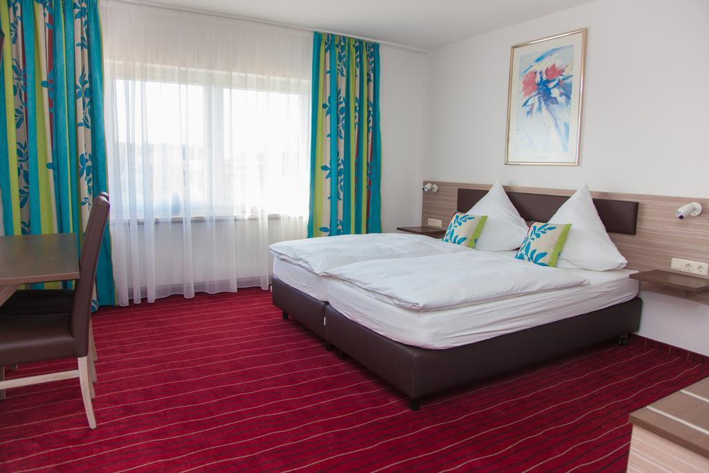 Chiemgau Hotel Viktoria Grabenstätt Exteriör bild